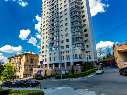 квартира по адресу Calle Dilova ул. (Димитрова), 4