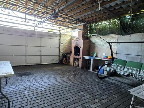 квартира за адресою Поштова вул., 70