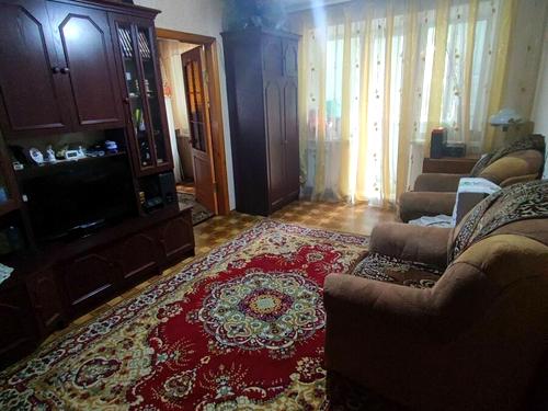 квартира за адресою Соборна вул. (50 років Жовтня), 20