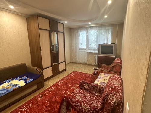 квартира за адресою Крошенська вул., 32
