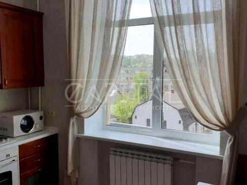 квартира за адресою Дніпровська набережна вул., 1