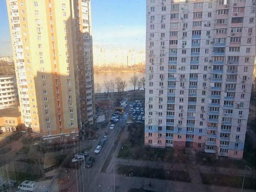 квартира по адресу Драгоманова ул., 2