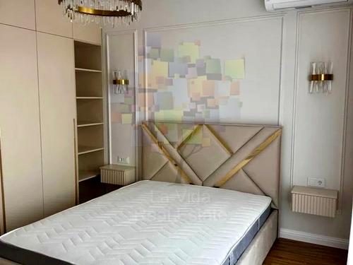 квартира по адресу Серебристая ул., 3