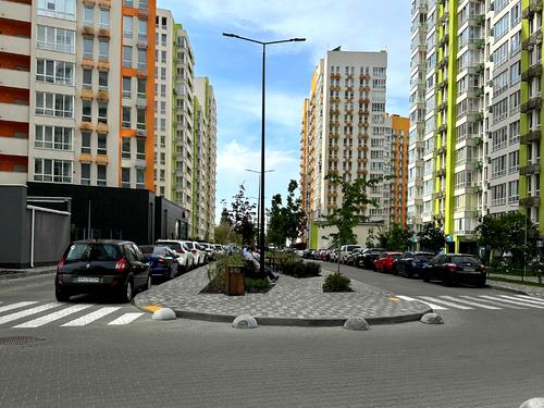 квартира по адресу Олеся Бердника ул., 1-Д