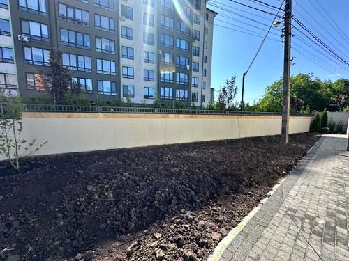 будинок за адресою Андрія Сахарова вул.
