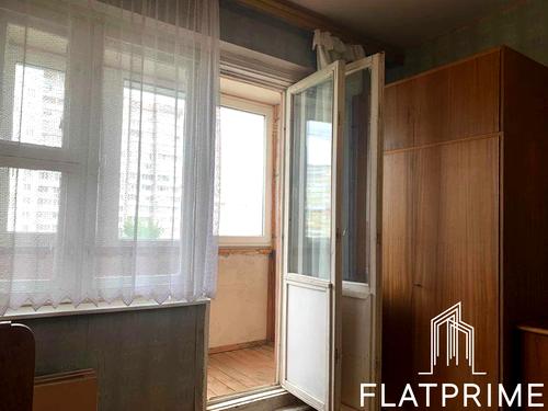 квартира за адресою Рональда Рейгана вул., 9-Г