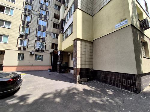 квартира по адресу Вахтанга Кикабидзе ул. (Булгакова), 18