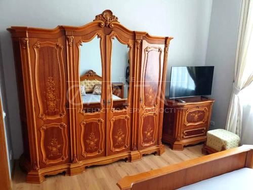 квартира за адресою Дніпровська набережна вул., 1