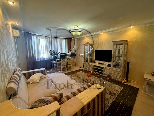 квартира за адресою Ніжинська вул., 5