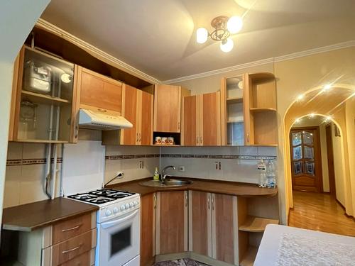 квартира за адресою Сергія Скальда вул. (Комарова), 25-А