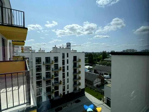 квартира за адресою Володимира Навроцького вул., 4