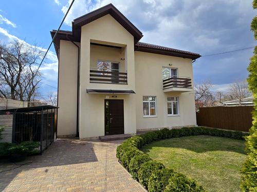 будинок за адресою Праведників вул. (Орська), 50а