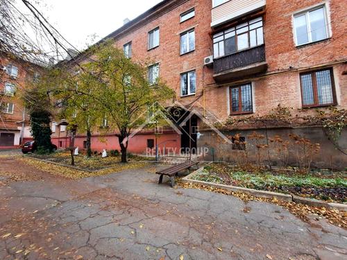 квартира за адресою Володимира Великого пл. (Олександра Поля), 9