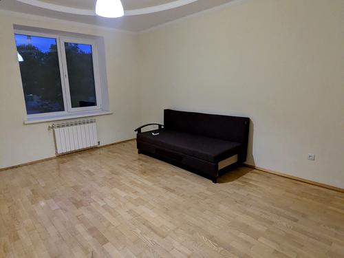 квартира за адресою Тролейбусна вул., 26