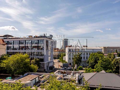 квартира за адресою Кудрявський узвіз, 3-Б