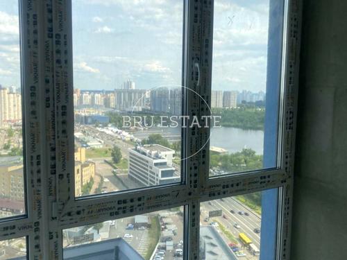 квартира за адресою Дніпровська набережна вул., 17-К