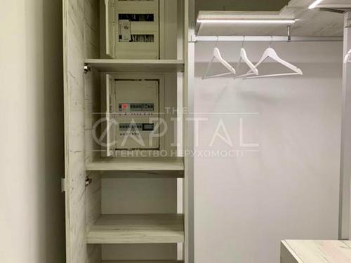 квартира за адресою Дегтярна вул., 7