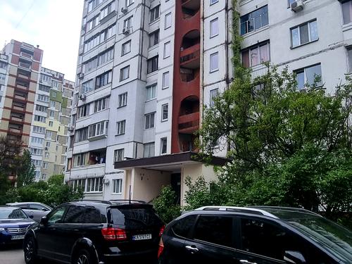 квартира за адресою Червоної Калини просп. (Володимира Маяковського), 7