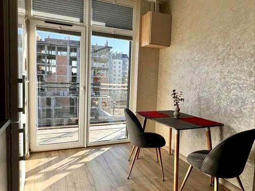квартира по адресу Степана Бандери ул., 23