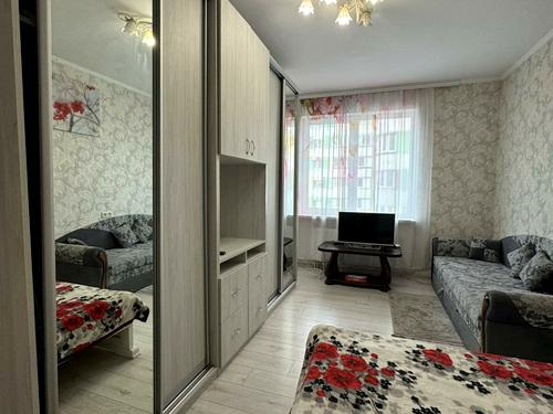 квартира за адресою В'ячеслава Чорновола вул., 48-Б