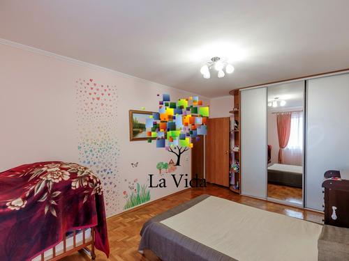 квартира за адресою Степана Рудницького вул. (Академіка Вільямса), 13 к2