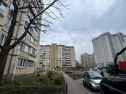 квартира по адресу Драгоманова ул., 7-А