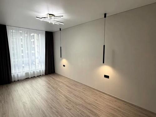 квартира за адресою Хіміків, 28