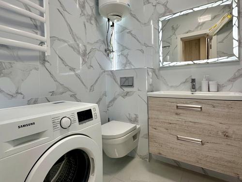 квартира за адресою Драгоманова вул., 10