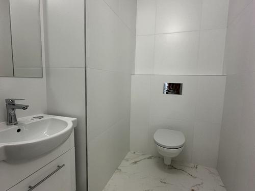 квартира за адресою Гліба Бабіча вул. (Канальна), 8-Б