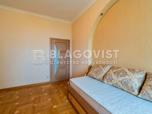 квартира за адресою Старонаводницька вул., 6-Б