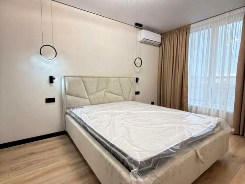 квартира за адресою Юліана Пелеша вул., 6