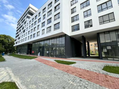 комерційна за адресою Замарстинівська вул. (Калініна), 134-А