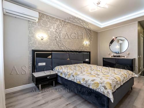 квартира за адресою Родини Крістерів вул., 20