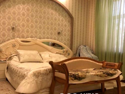 квартира за адресою В'ячеслава Чорновола вул., 40