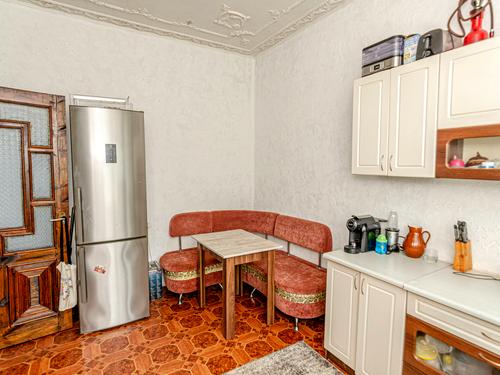 будинок за адресою Центральна, 14