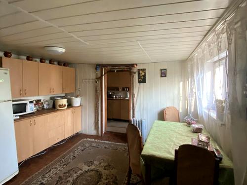 будинок за адресою с. Карпівці, ранкова, 10