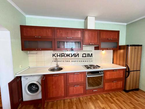 квартира по адресу Миколы Бажана просп., 12