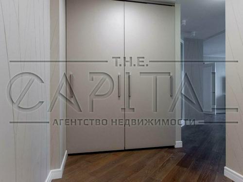 квартира за адресою Дніпровська набережна вул., 1