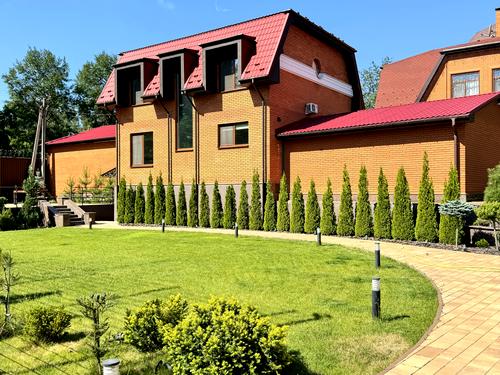 будинок за адресою Крутогірна вул.