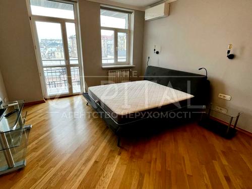 квартира за адресою Шота Руставелі вул., 27