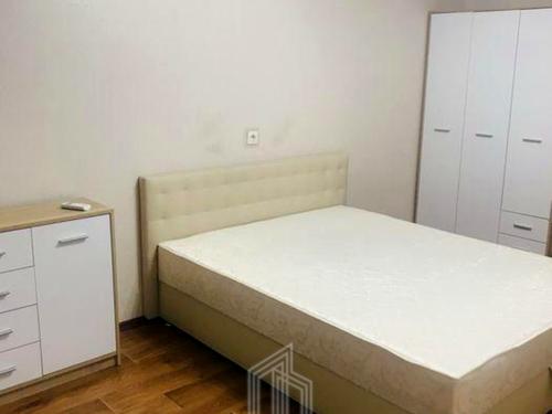 квартира за адресою Сергія Данченка вул., 1