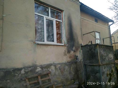 будинок за адресою Злуки пл.