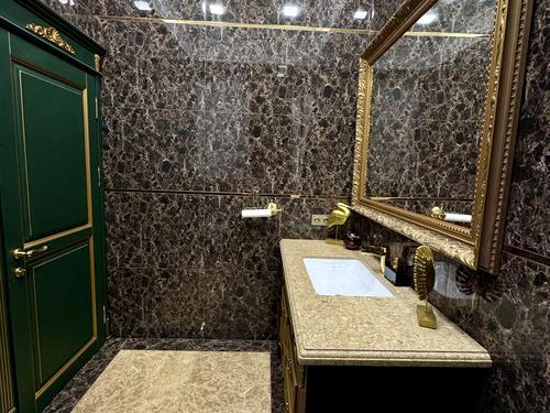 коммерческая по адресу Генуэзская ул., 5