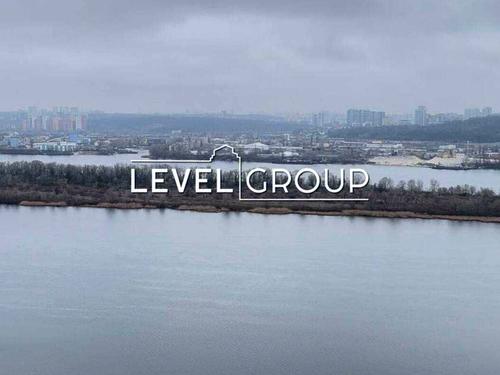 квартира за адресою Дніпровська набережна вул., 17В