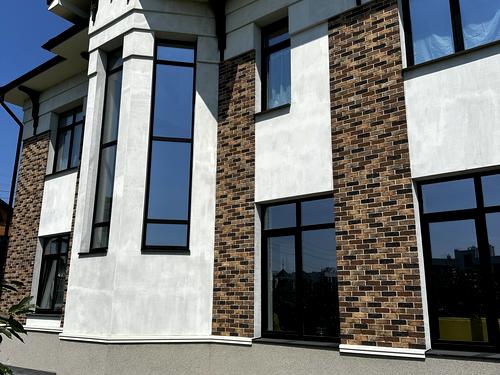 будинок за адресою Богатирська вул., 30б