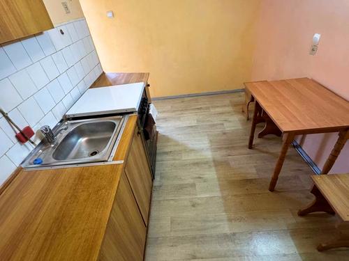 квартира за адресою Козацька вул., 28б