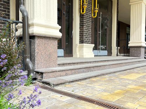 комерційна за адресою Мартинова просп., 26