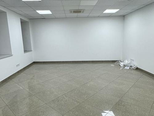 комерційна за адресою Жилянська вул., 23