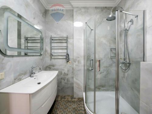 квартира за адресою Казимира Малевича вул. (Боженка), 48