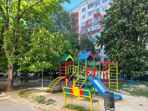 квартира за адресою Юрія Побєдоносцева бульв., 8